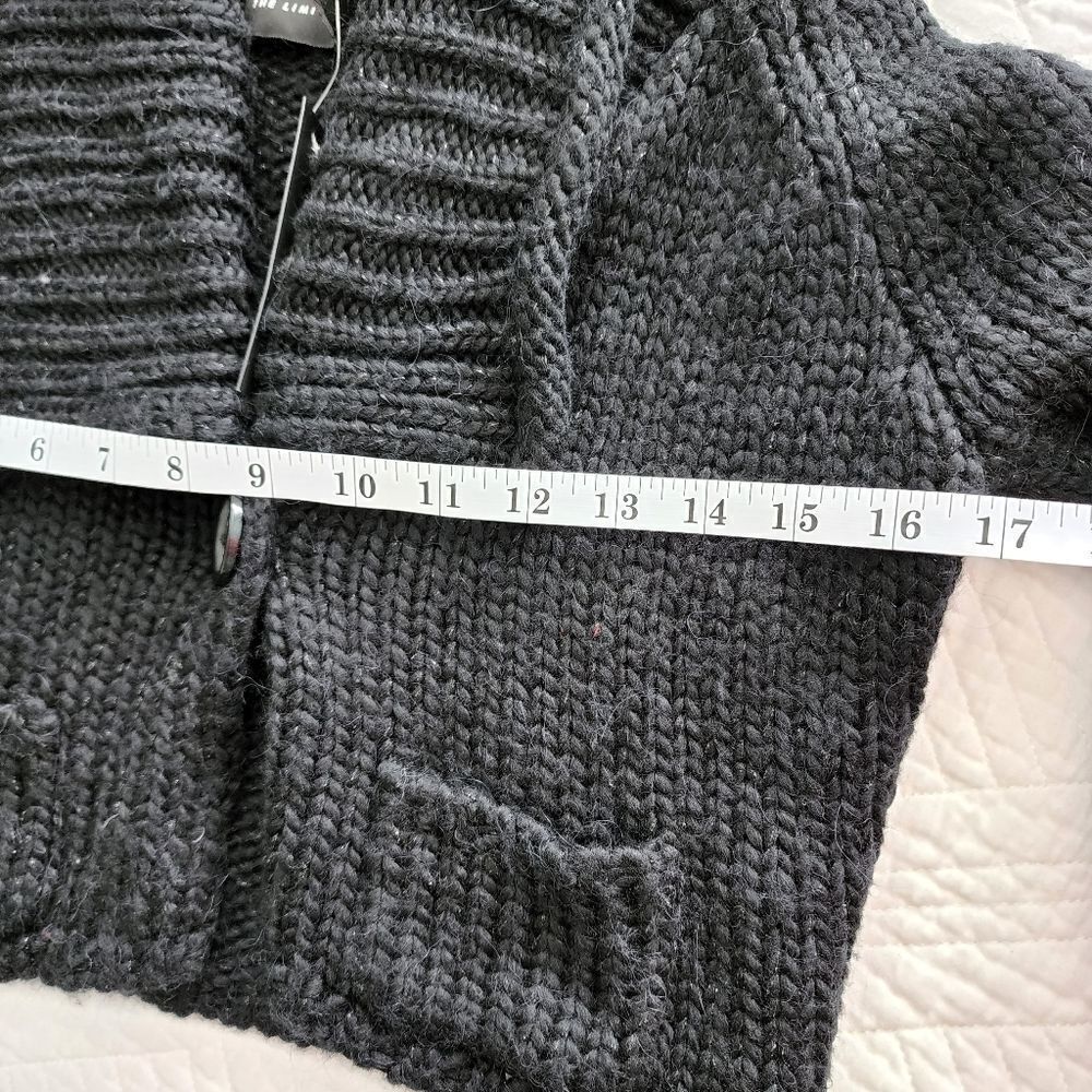 The Limited alpaca and wool blend cropped cardigan sweater - Picture 8 of 10